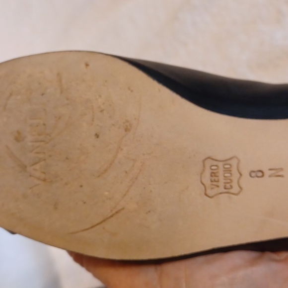 Vaseline flats black size 8n - Picture 4 of 5